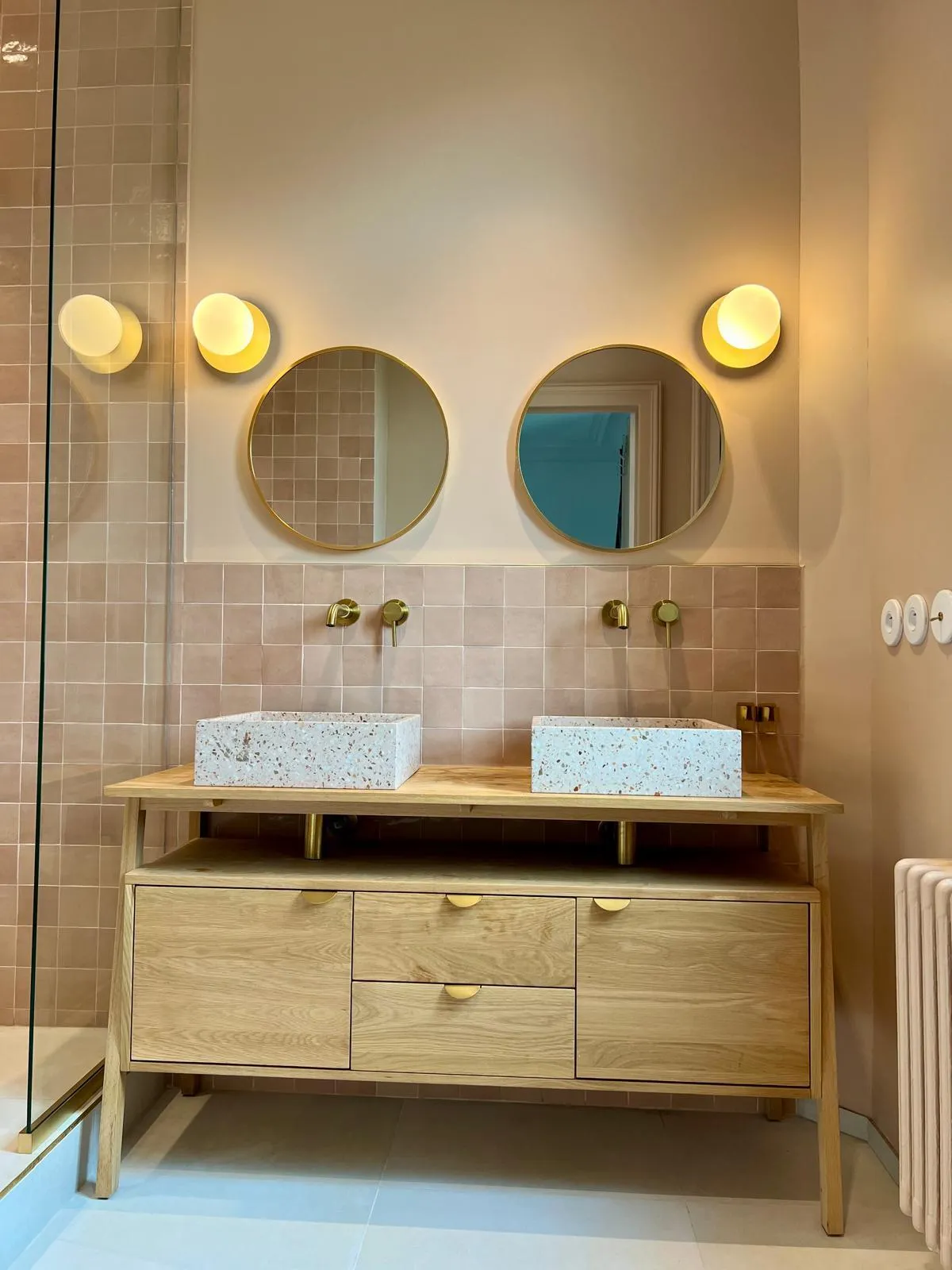 RenovantionSallesView